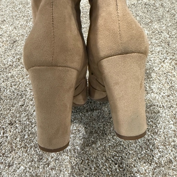 Jessica Simpson Tan Heeled Boots - Picture 6 of 6